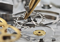 宁波劳力士售后官方维修中心-全面保养