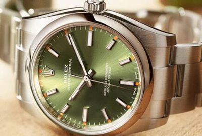 新款劳力士表带怎么拆